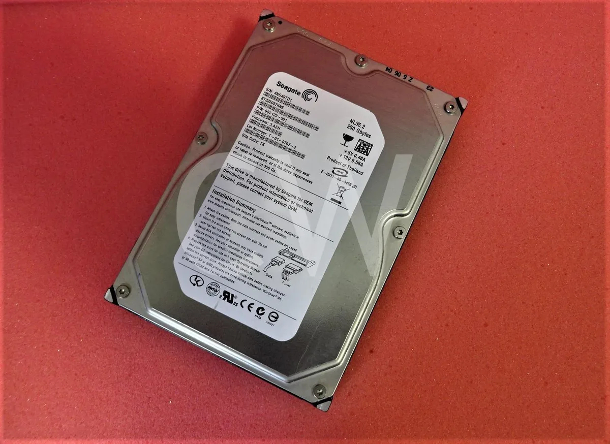 Seagate Seagate ST3250824NS 250GB 7200RPM 3.5" SATA internal hard drive — produktbild
