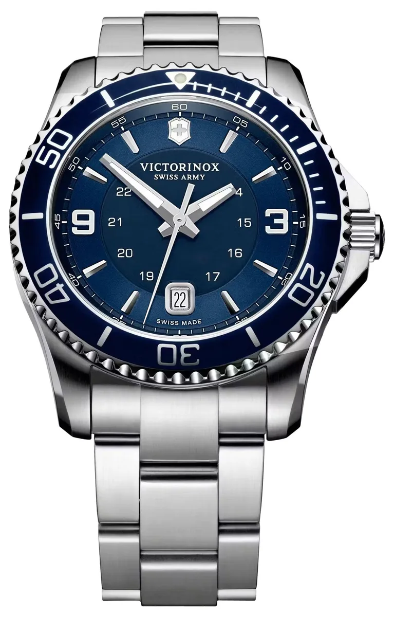 Victorinox - Swiss Army Victorinox - Swiss Army Maverick Large 43mm Blue Dial Watch 241602 — снимка на продукта