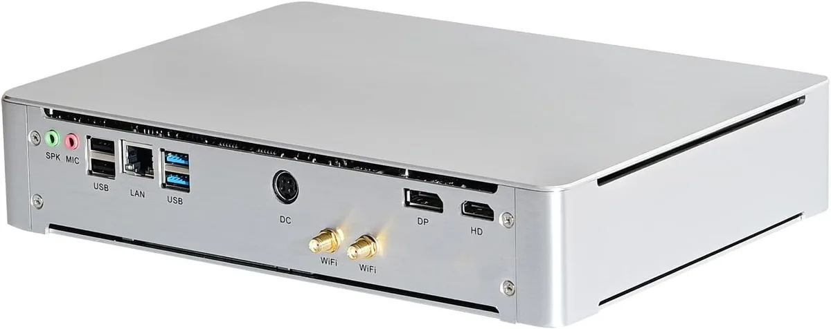 partaker Partaker B17 Xeon D-1581 RX 6400 8GB 512GB desktop PC — product photo