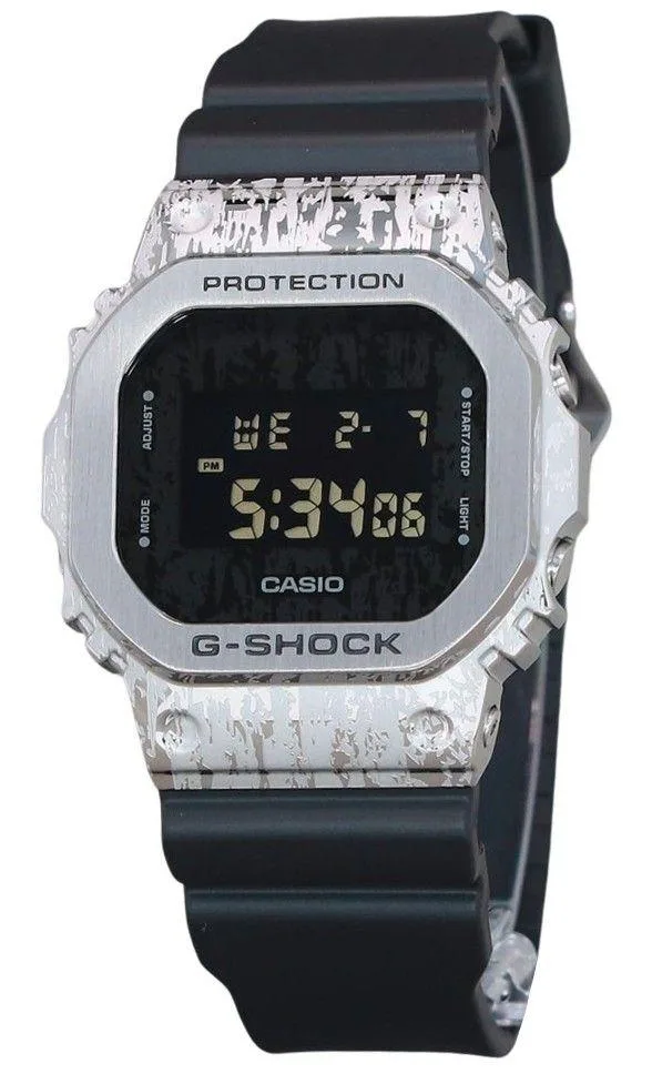 CASIO CASIO G-Shock GM-5600GC-1 Grey Dial Quartz 200M watch — product photo