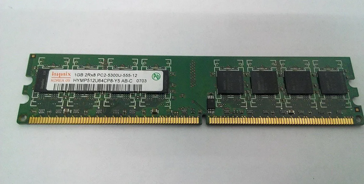 SK hynix SK hynix 1GB DDR2 667MHz PC2-5300 HYMP512U64CP8-Y5 — toote foto