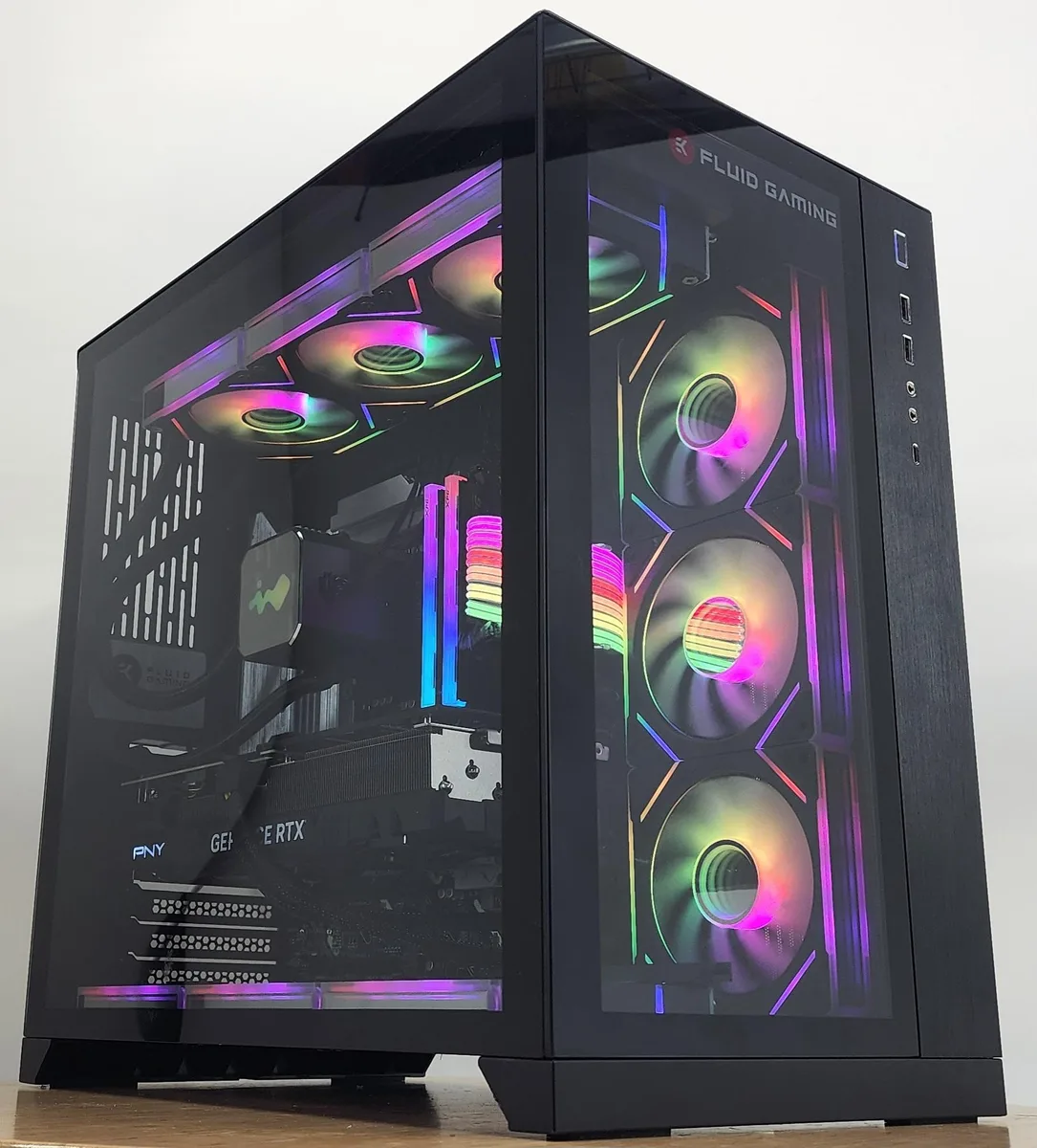 Custom Custom Ultra 9 285K 32GB DDR5 2TB RTX 4070 Ti SUPER gaming PC — fotografia produktu