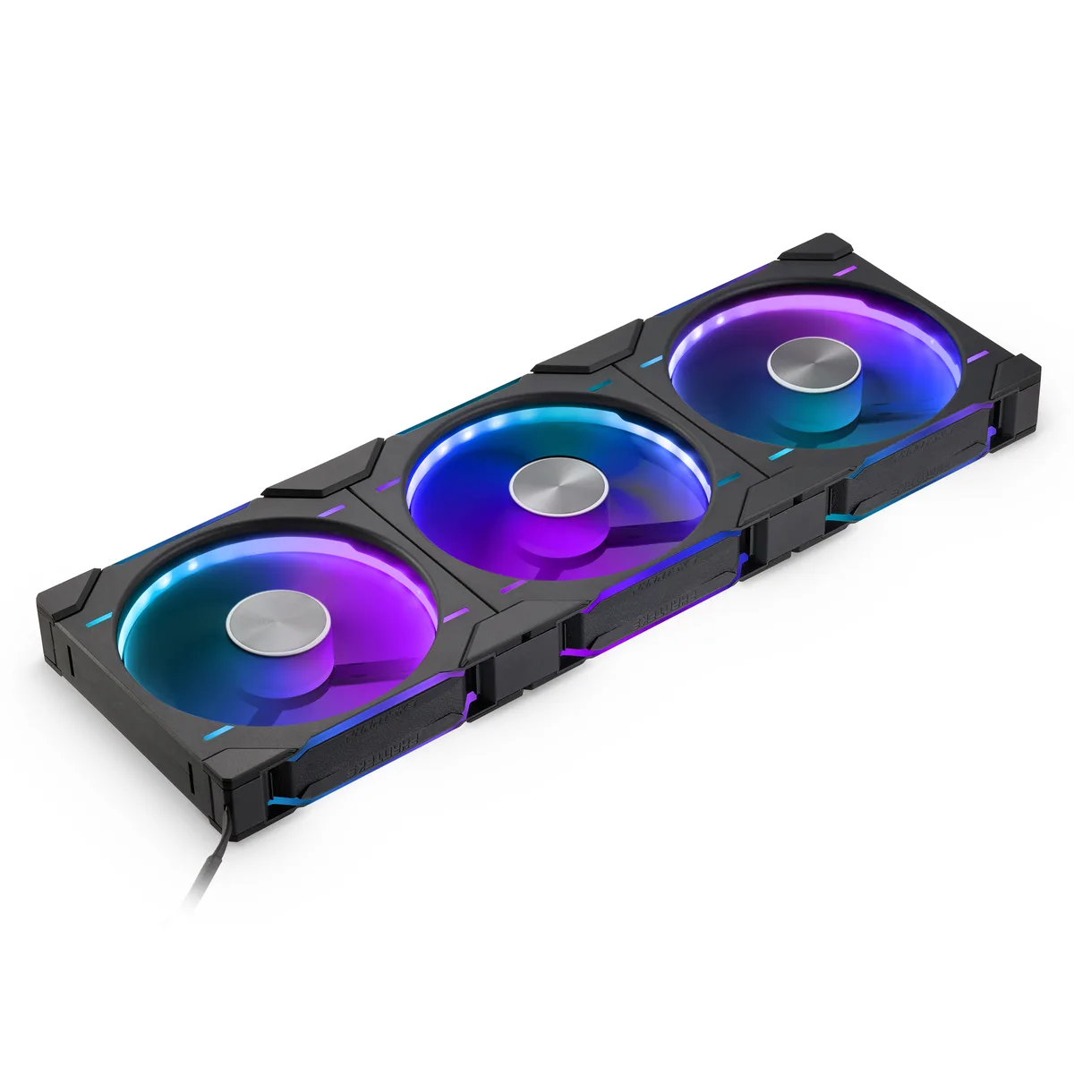 Phanteks Phanteks PH-F140D30R_DRGB_PWM_BK01_3P 140mm 30mm DRGB PWM case fan 3-pack — photo du produit