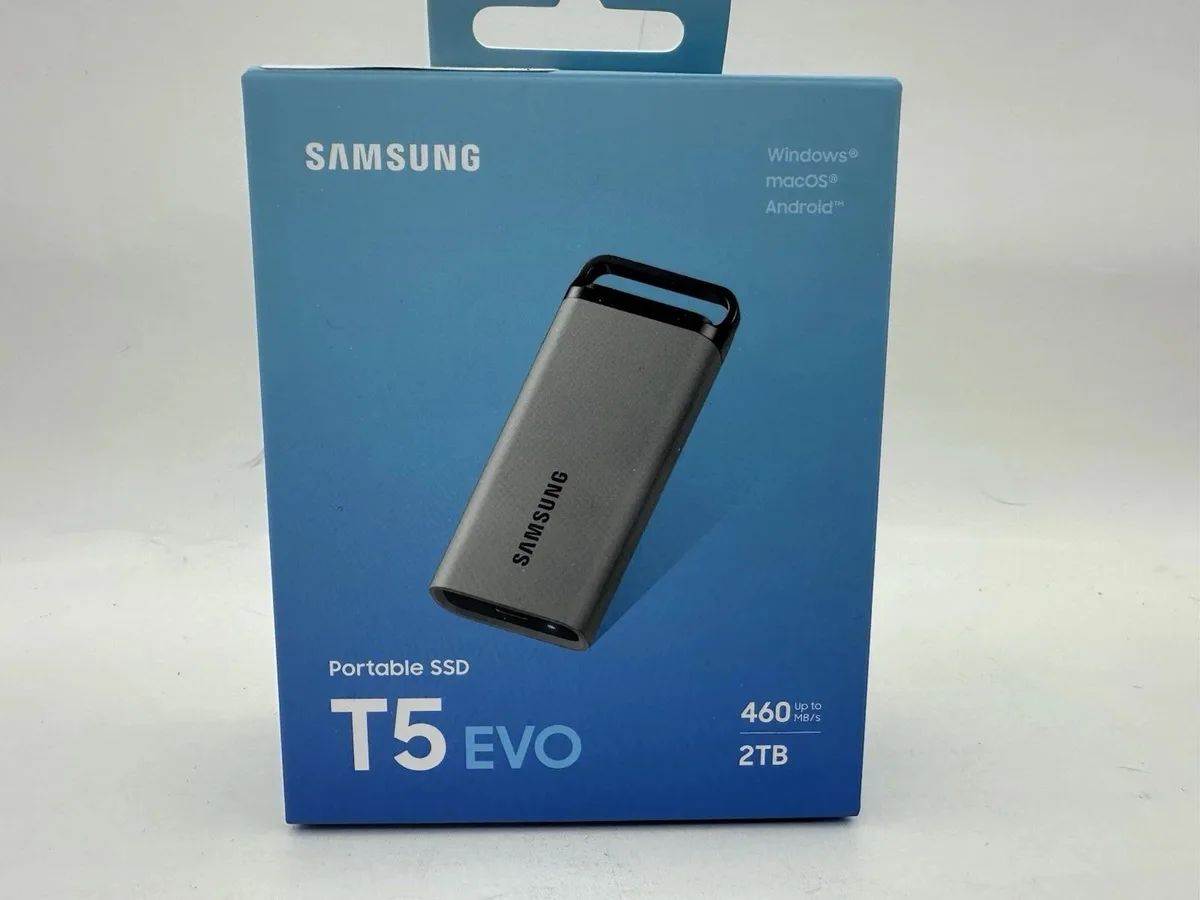 SAMSUNG SAMSUNG T5 EVO Portable SSD 2TB Gray — vörumynd
