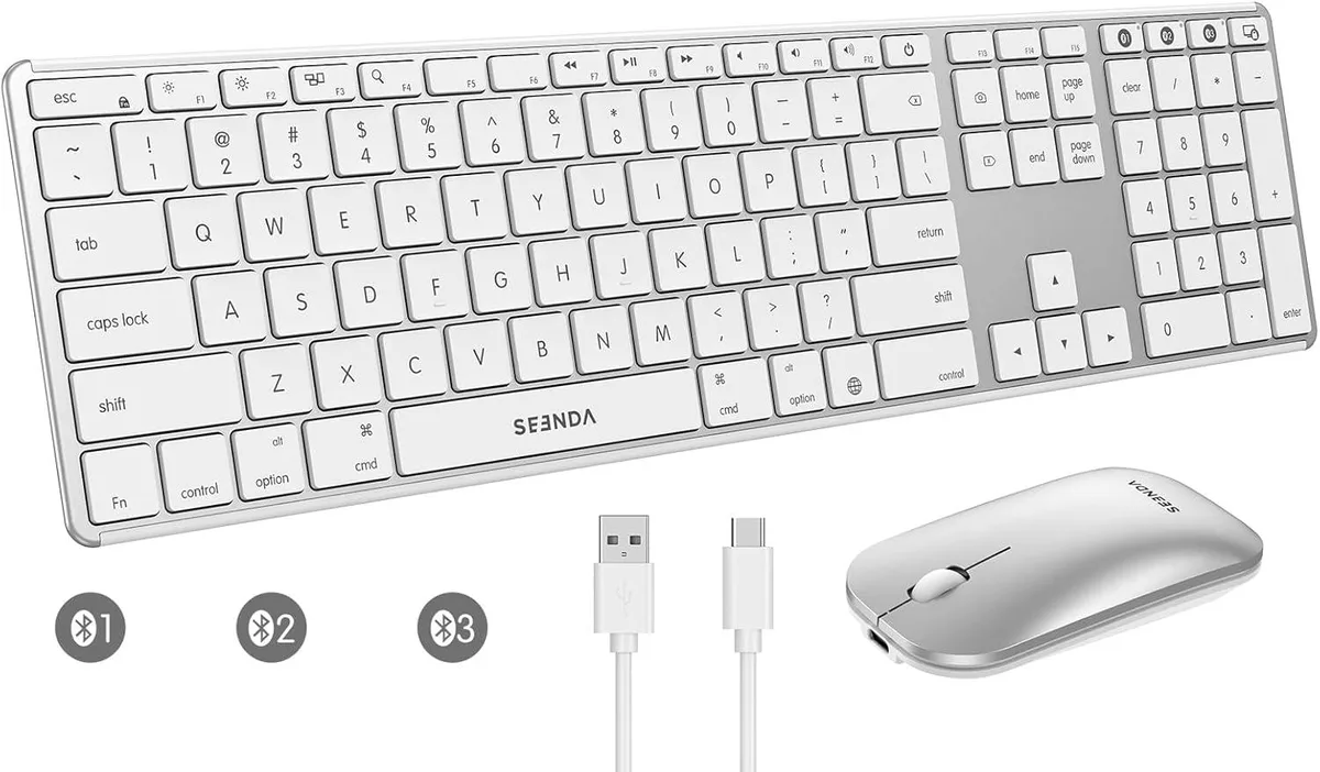White full-size wired keyboard with large-print spaced keys and 18m PS/2 cable