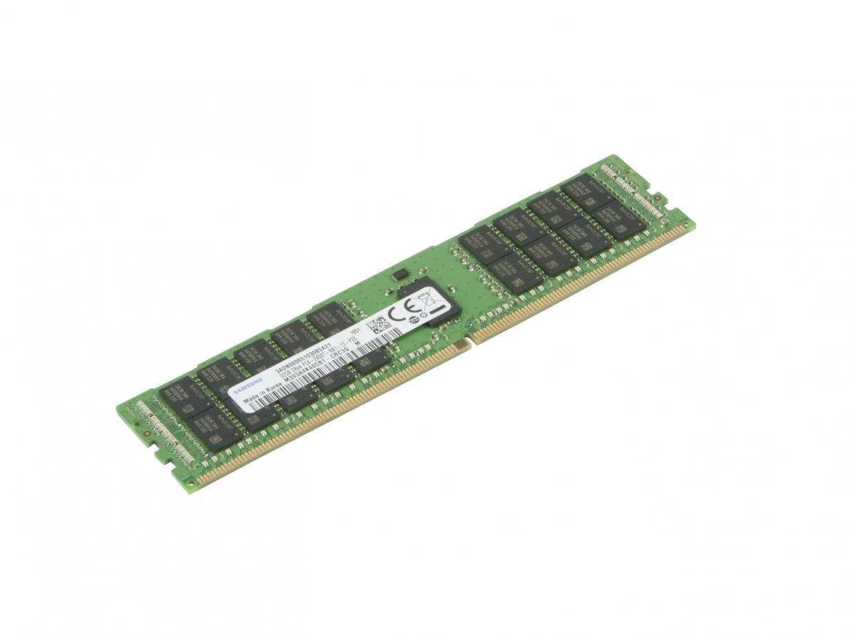 Green 288-pin DDR4 DIMM low-profile module with black chips