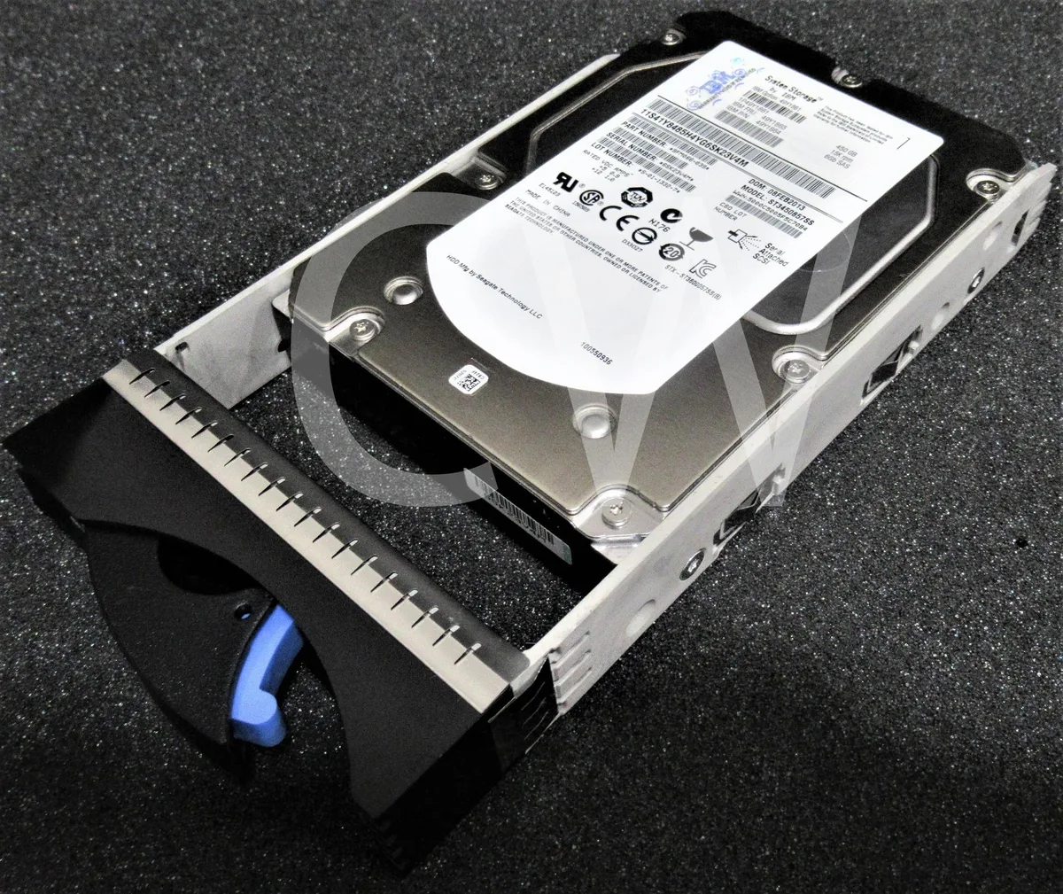 IBM IBM 49Y1865 49Y1861 49Y1864 450GB 15000RPM SAS 3.5" internal hard drive — fotografia produktu