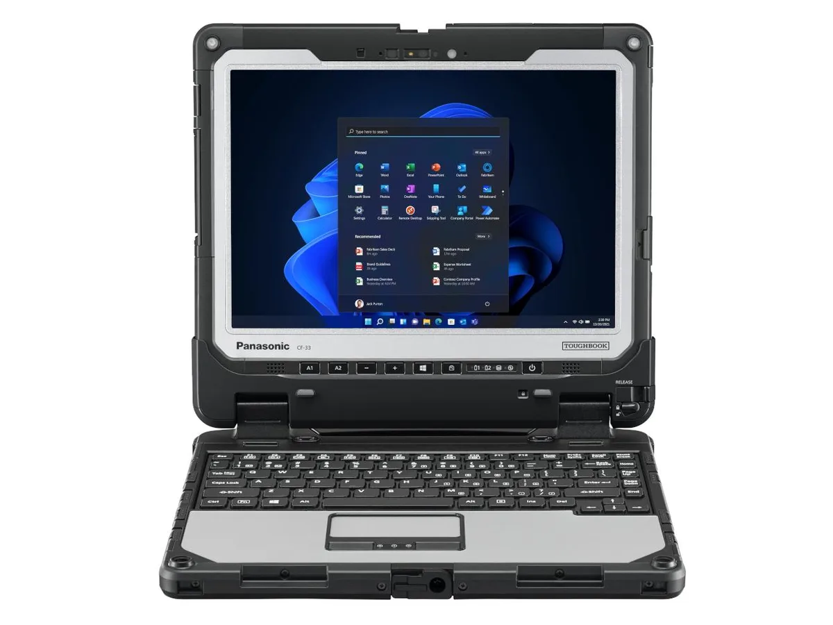 Panasonic Panasonic Toughbook CF-33 MK2 CF-33KZ05GVM i5-10310U 16GB 512GB OPAL SSD HazLoc SmartCard 2nd USB — produktfoto
