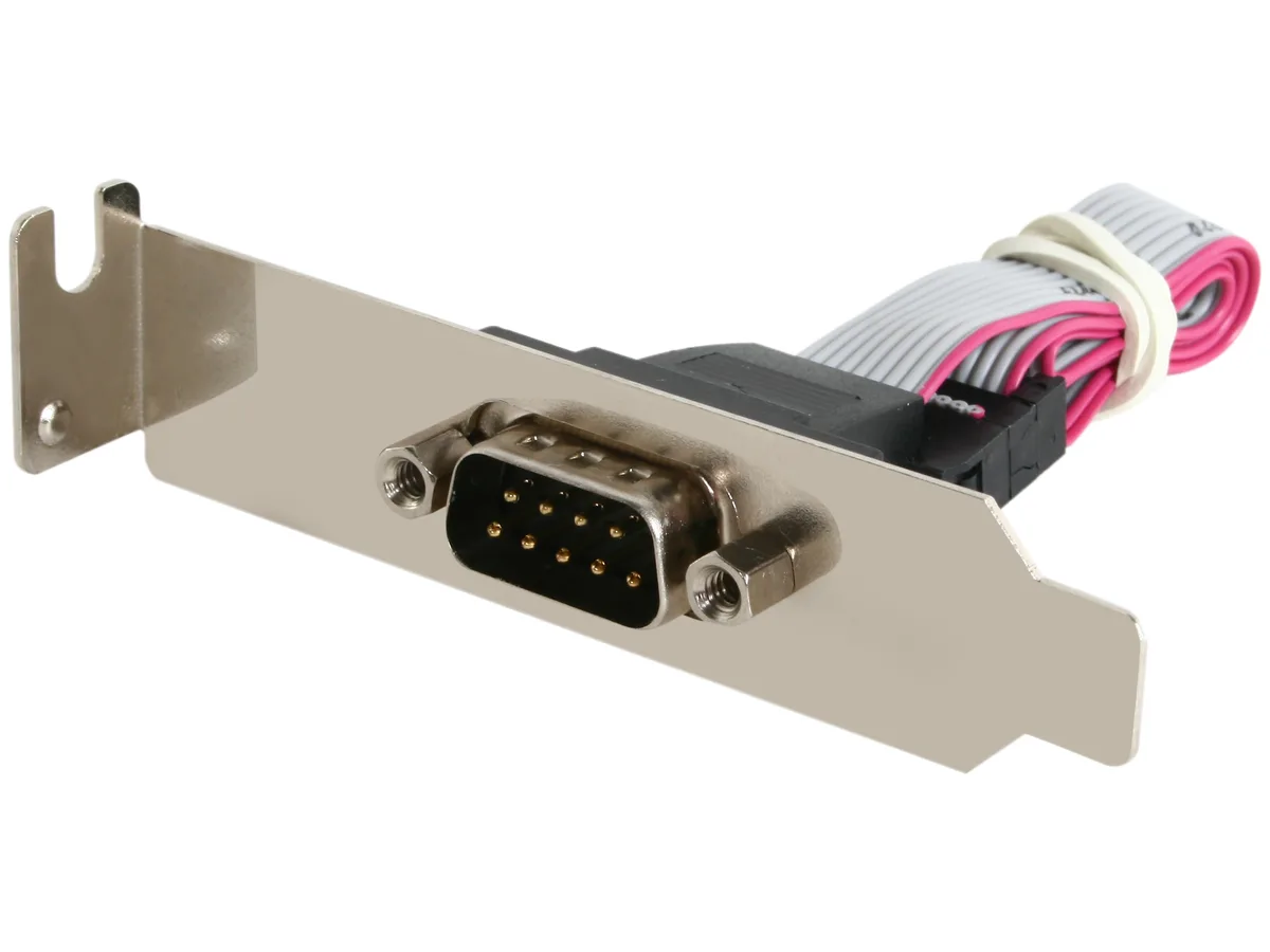 STARTECH STARTECH PLATE9MLP 9-pin Serial to 10-pin Header Slot Plate expansion card — fotografie produktu