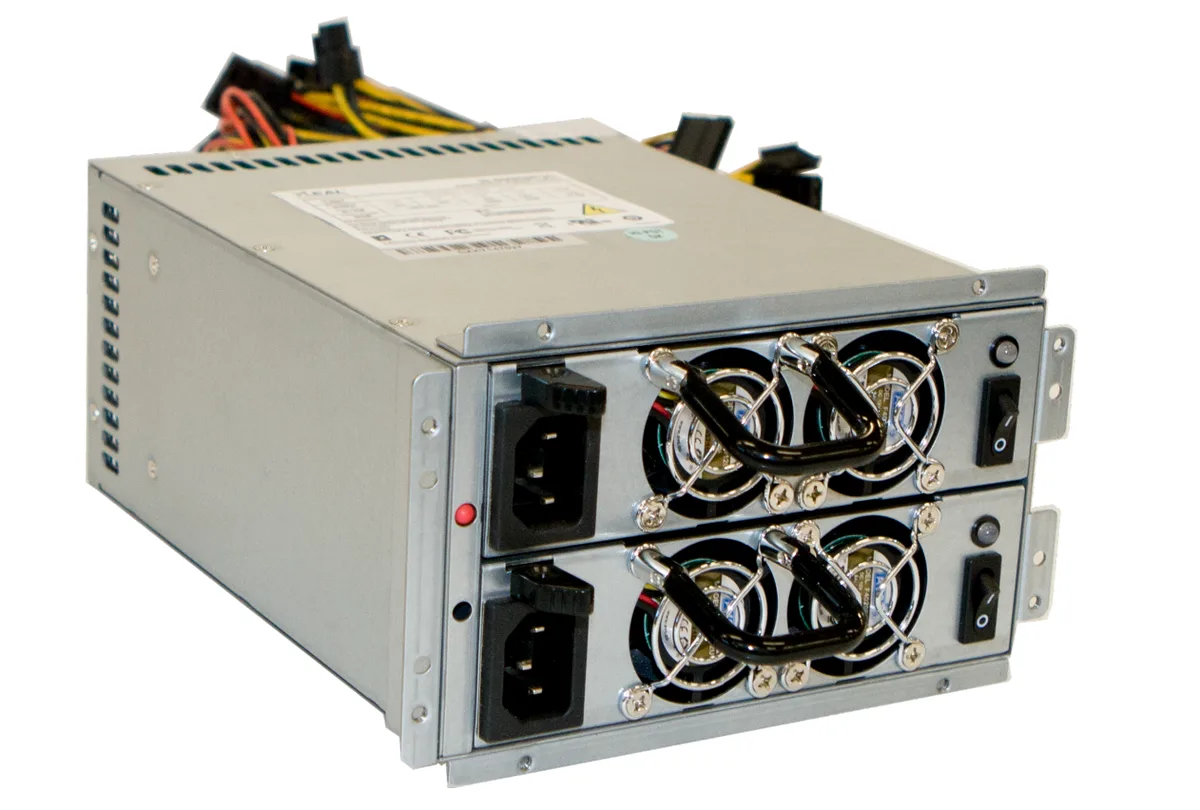 iStarUSA Inc. iStarUSA Inc. Xeal IS-600R8PUC 600 W redundant power supply — produktbild