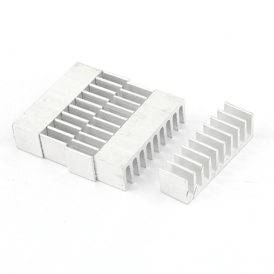 Five silver aluminium heatsinks, each 35 by 10 by 10 millimetres