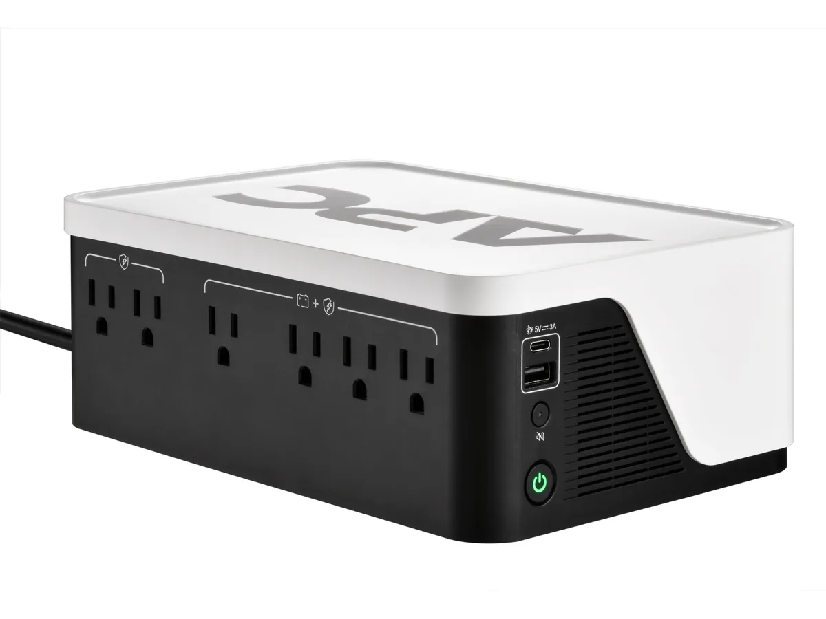 APC APC BE500G3 500VA UPS with 4 Outlets and USB-C — product photo