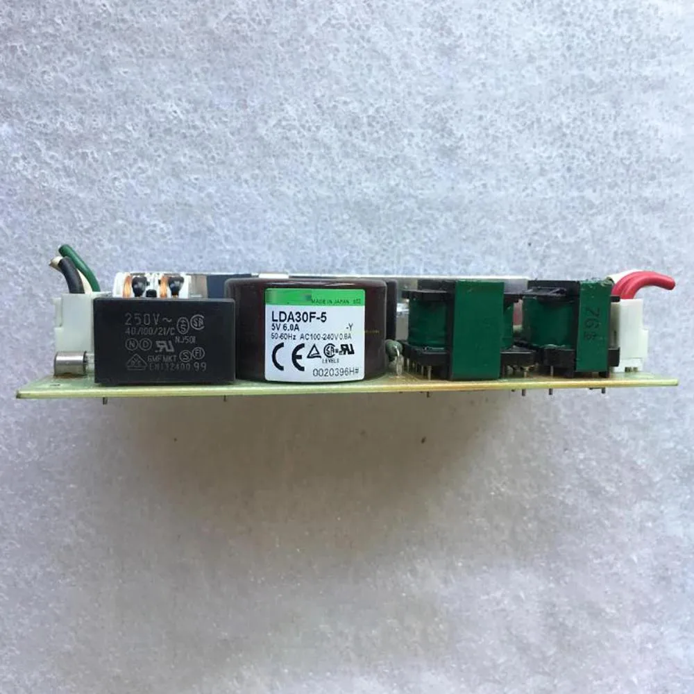 KHACHIMO KHACHIMO LDA30F-5 5V 6A Switching ATX power supply — photo du produit