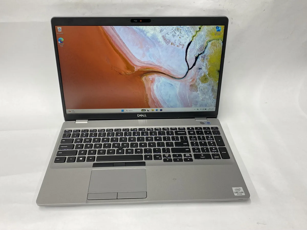 Dell Precision 3551 laptop silver chassis minor scratches 15 inch screen non touch