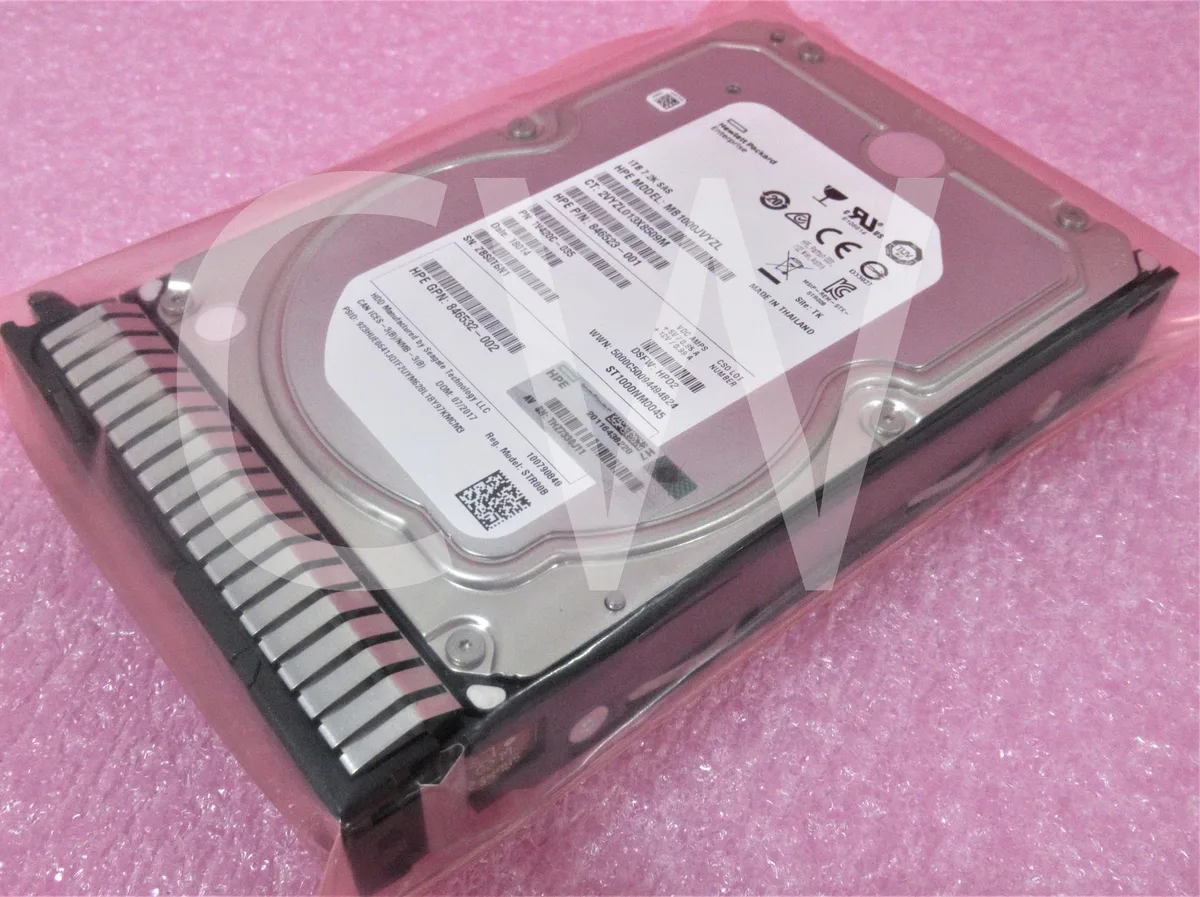 Silver 3.5 inch SAS hard drive mounted in black HPE Smart Carrier caddy with green release latch